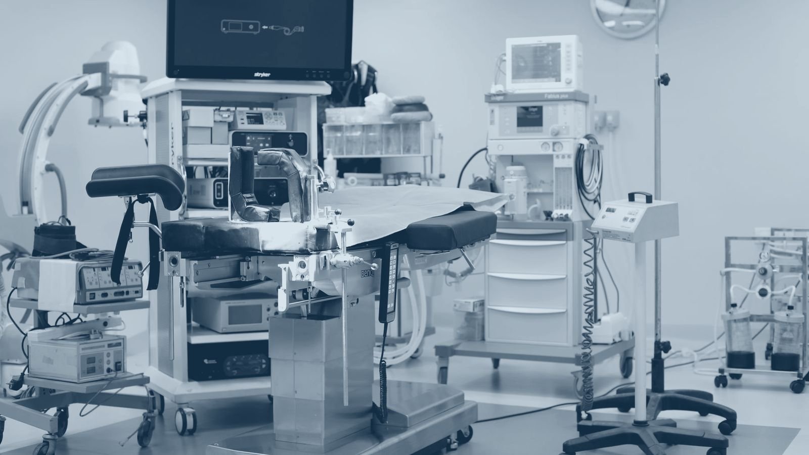 Medical equipment and monitoring devices in a hospital room